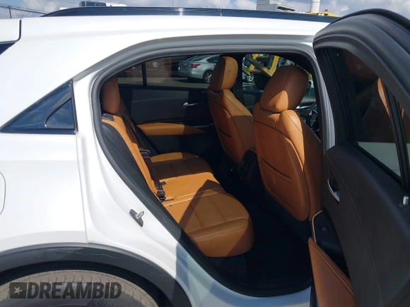 2020 Cadillac XT4 FWD Sport with VIN 1GYFZER4XLF116224, listed as a IAAI auction lot 42759271 with 31,395 mi miles and . Bid and sale history available at DreamBid. Image 8.