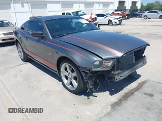 2014 Ford Mustang V6 with VIN 1ZVBP8AM4E5291307, listed as a IAAI auction lot 42026370 with 76,084 mi miles. Bid and sale history available at carsss.com. Image 1.