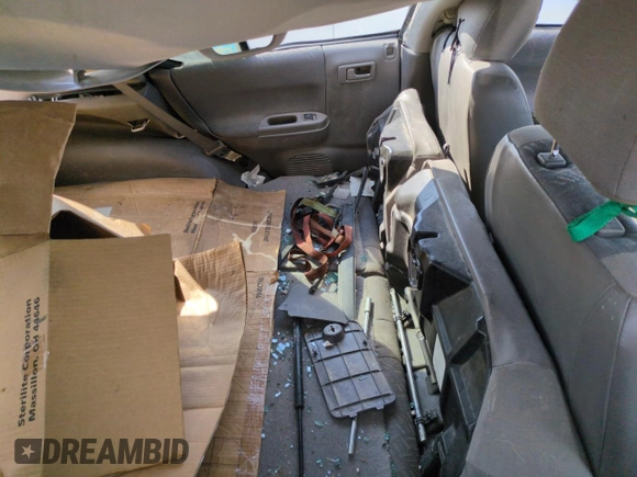 2004 Isuzu Rodeo S with VIN 4S2DM58W144316571, listed as a Copart auction lot 72086554 with Not Provided miles and Salvage Title. Bid and sale history available at DreamBid. Image 11.