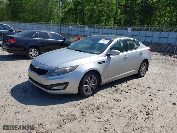2013 Kia Optima EX with VIN 5XXGN4A72DG163692, listed as a IAAI auction lot 42051382 with 273,301 mi miles. Bid and sale history available at carsss.com. Image 2.