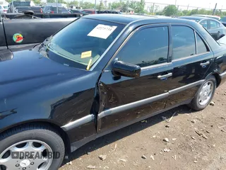 1997 Mercedes-Benz C z VIN WDBHA23E7VF501943, wystawiony jako IAAI lot #42275734 z przebiegiem Nie podano mil oraz . Historia ofert i sprzedaży dostępna na DreamBid. Obrazek 6.