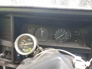 1989 Jeep Cherokee z VIN 1J4FT28LXKL601505, wystawiony jako Copart lot #49312265 z przebiegiem 264 769 mil mil oraz Szkoda całkowita • Salvage title. Historia ofert i sprzedaży dostępna na DreamBid. Obrazek 9.