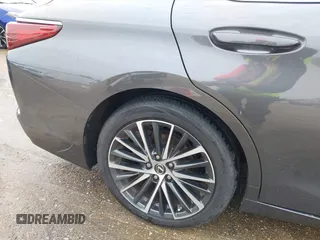 2022 Lexus ES 350 z VIN 58ADZ1B12NU125587, wystawiony jako IAAI lot #41293742 z przebiegiem 52 570 mil mil oraz . Historia ofert i sprzedaży dostępna na DreamBid. Obrazek 6.