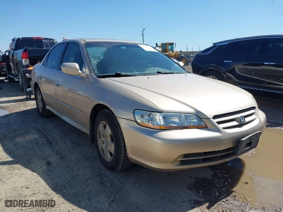 2002 Honda Accord Sdn EX w/Leather with VIN 1HGCG165X2A036102, listed as a IAAI auction lot 41989307 with 172,392 mi miles. Bid and sale history available at carsss.com. Image 1.