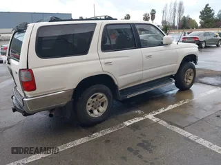1997 Toyota 4Runner SR5 с VIN JT3GN86R1V0024288, выставлен на аукционе IAAI как лот 41788296 с пробегом 275 697 миль миль и . История ставок и продаж доступна на DreamBid. Изображение 4.