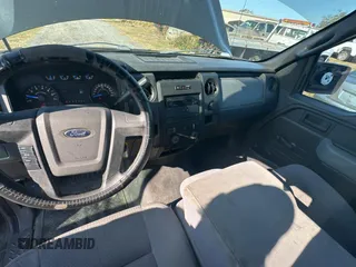 2013 Ford F-150 XL with VIN 1FTMF1CM7DFE09796, listed as a Copart auction lot 88993205 with 67,872 mi miles and Clean title. Bid and sale history available at DreamBid. Image 9.