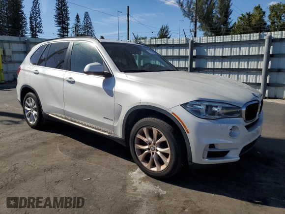 2016 BMW X5 xDrive35i with VIN 5UXKR0C51G0P24357, listed as a Copart auction lot 50032745 with 121,116 mi miles and Clean Title. Bid and sale history available at carsss.com. Image 4.