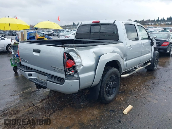 2008 Toyota Tacoma PreRunner with VIN 5TEJU62N88Z517191, listed as a IAAI auction lot 41515565 with 106,699 mi miles. Bid and sale history available at carsss.com. Image 4.