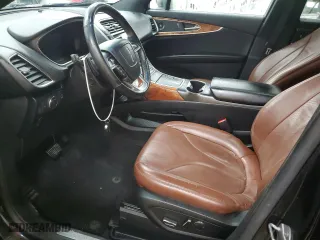 2019 Lincoln Nautilus Reserve with VIN 2LMPJ8L99KBL41550, listed as a Copart auction lot 88056485 with 62,377 mi miles and Clean Title. Bid and sale history available at carsss.com. Image 7.