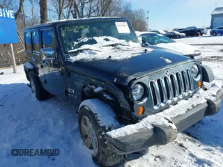 2008 Jeep Wrangler Unlimited X with VIN 1J4GA39108L584669, listed as a IAAI auction lot 41625067 with 141,014 mi miles. Bid and sale history available at carsss.com. Image 1.