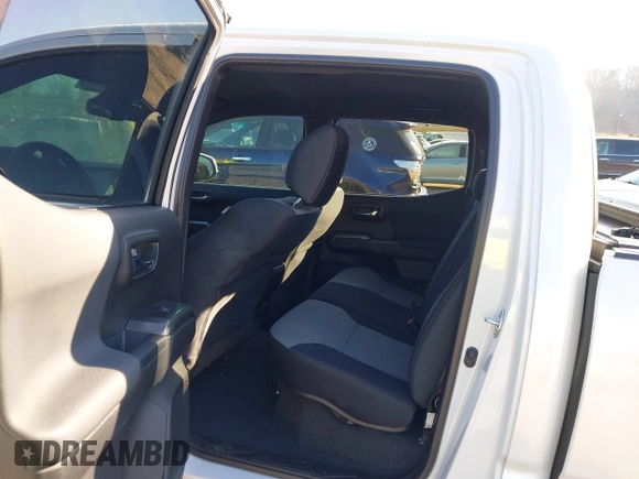 2021 Toyota Tacoma 4WD SR5 with VIN 3TYDZ5BN3MT001860, listed as a IAAI auction lot 41269423 with 23,378 mi miles. Bid and sale history available at carsss.com. Image 8.