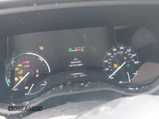 2024 Toyota Sienna XLE z VIN 5TDYRKEC2RS220855, wystawiony jako IAAI lot #41213081 z przebiegiem 2 852 mil mil oraz . Historia ofert i sprzedaży dostępna na DreamBid. Obrazek 7.
