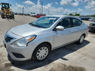 2016 Nissan Versa S z VIN 3N1CN7AP2GL816663, wystawiony jako Copart lot #63510265 z przebiegiem 171 166 mil mil oraz Szkoda całkowita • Salvage title. Historia ofert i sprzedaży dostępna na DreamBid. Obrazek 1.