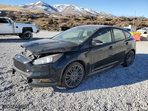 2017 Ford Focus ST with VIN 1FADP3L96HL334011, listed as a Copart auction lot 88313875 with 114,344 mi miles and Salvage Title. Bid and sale history available at carsss.com. Image 1.