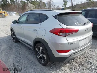 2018 Hyundai Tucson Value with VIN KM8J3CA21JU816783, listed as a IAAI auction lot 41716795 with 84,580 mi miles. Bid and sale history available at carsss.com. Image 3.