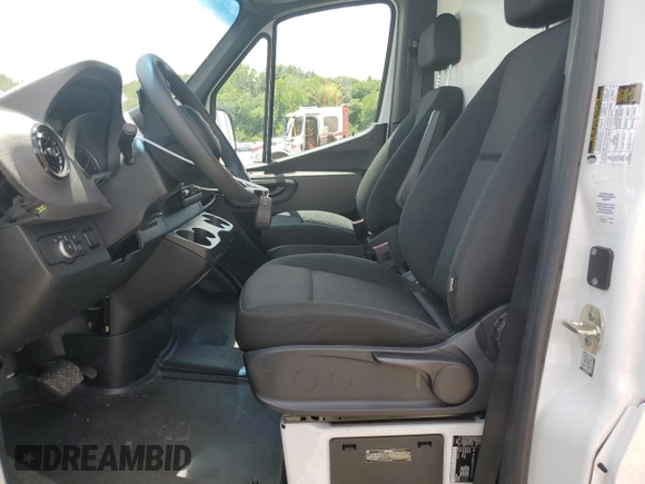2023 Mercedes-Benz Sprinter Cargo Cargo with VIN W1Y4NDHY1PT141524, listed as a Copart auction lot 61076984 with 5,861 mi miles and Salvage Title. Bid and sale history available at DreamBid. Image 7.