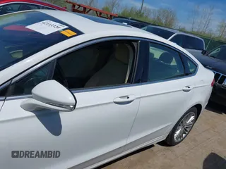 2016 Ford Fusion SE with VIN 3FA6P0HD1GR274241, listed as a IAAI auction lot 42113320 with 103,870 mi miles and . Bid and sale history available at DreamBid. Image 14.