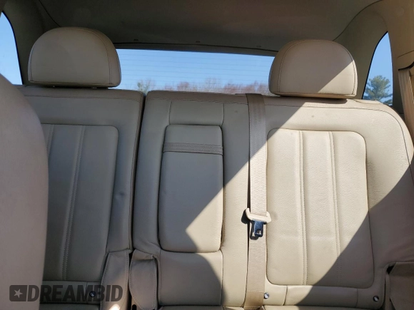 2008 Saturn VUE XR z VIN 3GSCL53708S525272, wystawiony jako Copart lot #57766715 z przebiegiem Nie podano mil oraz Nie do naprawy • Non repairable. Historia ofert i sprzedaży dostępna na DreamBid. Obrazek 10.