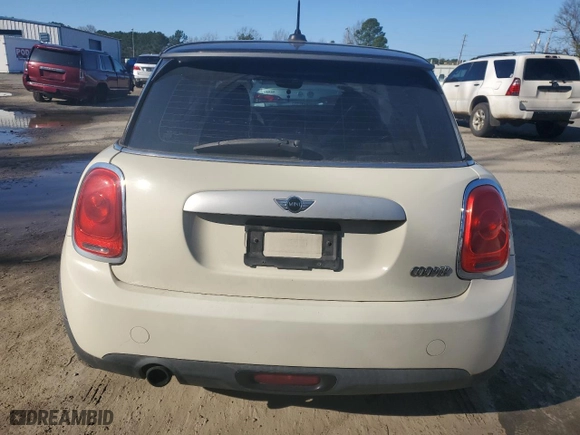 2015 MINI Cooper Hardtop with VIN WMWXM5C57F3A58279, listed as a Copart auction lot 47798785 with 119,545 mi miles and Salvage Title. Bid and sale history available at carsss.com. Image 6.