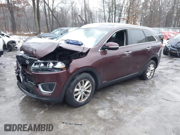 2016 Kia Sorento LX with VIN 5XYPGDA32GG128755, listed as a IAAI auction lot 41025327 with 166,424 mi miles. Bid and sale history available at carsss.com. Image 17.