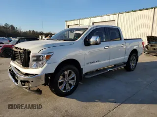2018 Nissan Titan Pro-4X z VIN 1N6AA1E58JN520184, wystawiony jako Copart lot #88111315 z przebiegiem 93 326 mil mil oraz Szkoda całkowita • Salvage title. Historia ofert i sprzedaży dostępna na DreamBid. Obrazek 1.