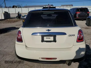 2011 MINI Hardtop с VIN WMWSU3C59BT099244, выставлен на аукционе Copart как лот 43682064 с пробегом 168 133 миль миль и Чистый • Clean title. История ставок и продаж доступна на DreamBid. Изображение 6.