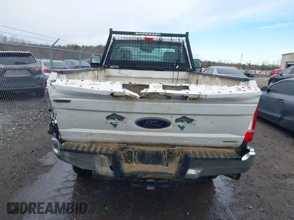 2017 Ford Super Duty F-250 SRW XLT with VIN 1FTBF2B60HEC06678, listed as a IAAI auction lot 41739060 with 175,028 mi miles. Bid and sale history available at carsss.com. Image 16.