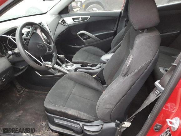 2015 Hyundai Veloster RE:FLEX with VIN KMHTC6AD7FU244654, listed as a Copart auction lot 88528035 with 139,336 mi miles and Clean Title. Bid and sale history available at carsss.com. Image 7.