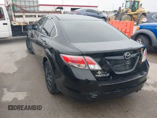 2013 Mazda 6 i Sport with VIN 1YVHZ8BH0D5M06471, listed as a IAAI auction lot 40752951 with 137,876 mi miles. Bid and sale history available at carsss.com. Image 3.