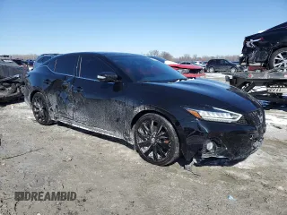 2023 Nissan Maxima SR with VIN 1N4AA6EV1PC505472, listed as a Copart auction lot 46052345 with 19,117 mi miles and Salvage title. Bid and sale history available at DreamBid. Image 4.