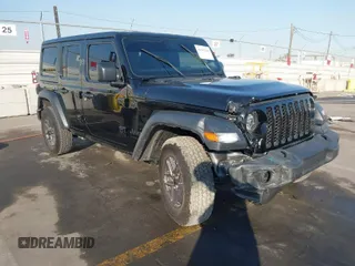 2024 Jeep Wrangler Willys with VIN 1C4PJXDN0RW123771, listed as a IAAI auction lot 41302256 with 5,543 mi miles. Bid and sale history available at carsss.com. Image 1.