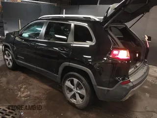 2020 Jeep Cherokee Limited z VIN 1C4PJMDN8LD534207, wystawiony jako IAAI lot #42457820 z przebiegiem 57 215 mil mil oraz . Historia ofert i sprzedaży dostępna na DreamBid. Obrazek 3.