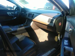 2013 Jaguar XF I4 RWD with VIN SAJWA0ES7DPU05482, listed as a IAAI auction lot 41445294 with 1 mi miles. Bid and sale history available at carsss.com. Image 5.