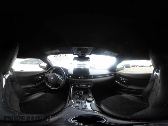 2021 Toyota Supra 2.0 with VIN WZ1DB2C07MW039661, listed as a IAAI auction lot 41331765 with Not provided miles and . Bid and sale history available at DreamBid. Image 20.