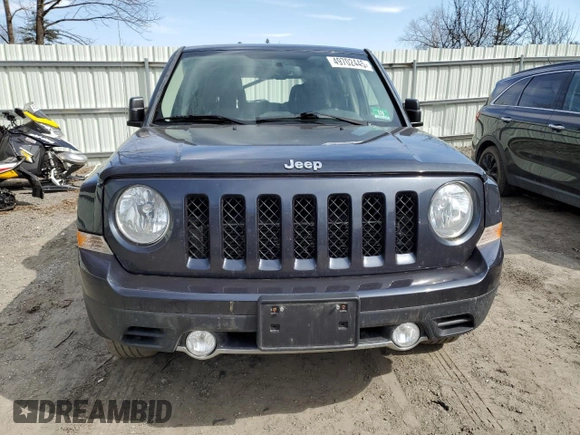 2016 Jeep Patriot High Altitude Edition with VIN 1C4NJRFB5GD585998, listed as a Copart auction lot 49702445 with 86,255 mi miles and Salvage Title. Bid and sale history available at carsss.com. Image 5.