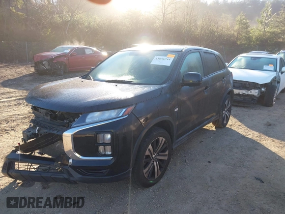 2020 Mitsubishi Outlander Sport ES 2.0 with VIN JA4AP3AU3LU015859, listed as a IAAI auction lot 41656744 with 92,082 mi miles. Bid and sale history available at carsss.com. Image 18.