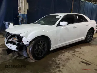 2020 Chrysler 300 S with VIN 2C3CCAGG7LH150964, listed as a Copart auction lot 45543495 with 104,812 mi miles and Non Repairable. Bid and sale history available at DreamBid. Image 1.