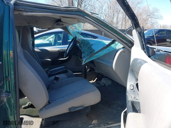 1999 Ford Ranger XLT with VIN 1FTZR15X0XPA00817, listed as a IAAI auction lot 41855947 with 215,786 mi miles. Bid and sale history available at carsss.com. Image 5.