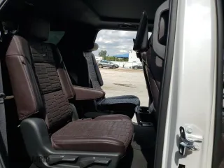2021 Cadillac Escalade Premium Luxury Platinum with VIN 1GYS4DKLXMR351781, listed as a Copart auction lot 40742184 with 0 mi miles. Bid and sale history available at carsss.com. Image 11.