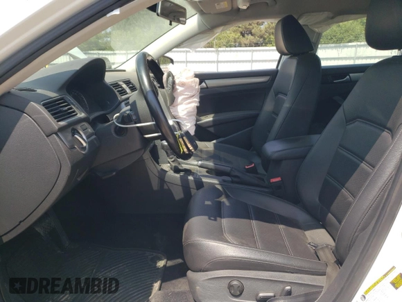 2015 Volkswagen Passat Wolfsburg Edition with VIN 1VWAS7A3XFC114625, listed as a Copart auction lot 60321585 with 81,940 mi miles and Salvage title. Bid and sale history available at DreamBid. Image 7.