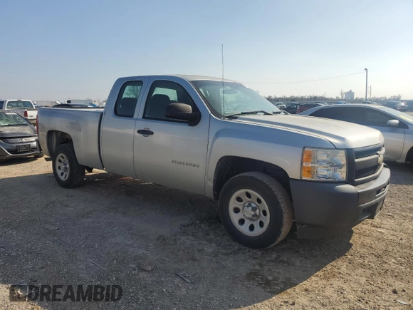 2011 Chevrolet Silverado 1500 Work Truck with VIN 1GCRCPEA3BZ306469, listed as a Copart auction lot 43192975 with 262,687 mi miles and Salvage Title. Bid and sale history available at DreamBid. Image 4.