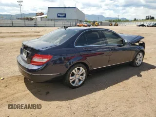 2008 Mercedes-Benz C 300 Sport z VIN WDDGF81X88F105052, wystawiony jako Copart lot #64132505 z przebiegiem 112 533 mil mil oraz Szkoda całkowita • Salvage title. Historia ofert i sprzedaży dostępna na DreamBid. Obrazek 3.