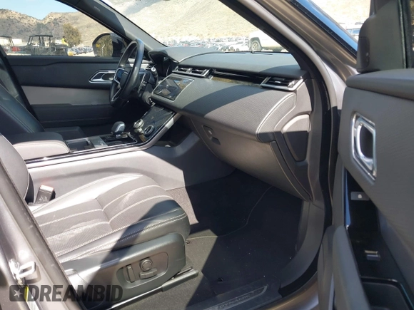 2022 Land Rover Range Rover Velar R-Dynamic S with VIN SALYT2EX2NA335489, listed as a IAAI auction lot 41698762 with 32,212 mi miles and . Bid and sale history available at DreamBid. Image 5.