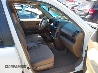 2002 Honda CR-V LX with VIN SHSRD68482U002257, listed as a IAAI auction lot 41644489 with 290,000 mi miles and . Bid and sale history available at carsss.com. Image 5.