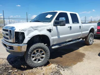 2008 Ford F-250 XL z VIN 1FTSW21R18ED34925, wystawiony jako IAAI lot #42425506 z przebiegiem 232 672 mil mil oraz . Historia ofert i sprzedaży dostępna na DreamBid. Obrazek 18.