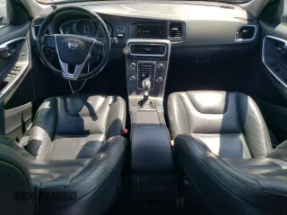 2014 Volvo S60 T5 z VIN YV1612FS1E1280860, wystawiony jako Copart lot #54199565 z przebiegiem 173 681 mil mil oraz Czysty tytuł • Clean title. Historia ofert i sprzedaży dostępna na DreamBid. Obrazek 8.