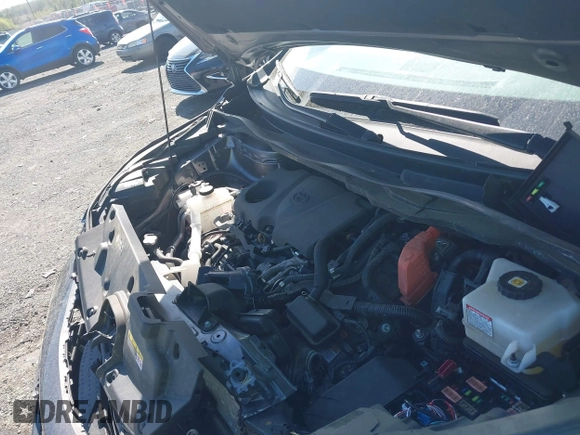 2021 Toyota Sienna LE z VIN 5TDKSKFCXMS031520, wystawiony jako IAAI lot #42080878 z przebiegiem 66 336 mil mil oraz . Historia ofert i sprzedaży dostępna na DreamBid. Obrazek 10.