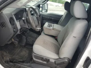 2011 Ford F-250 XL с VIN 1FT7X2B66BED04561, выставлен на аукционе Copart как лот 55486585 с пробегом Не указан миль и На запчасти • Non repairable. История ставок и продаж доступна на DreamBid. Изображение 7.