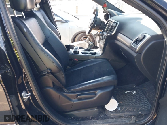 2017 Jeep Grand Cherokee Altitude with VIN 1C4RJEAG2HC880691, listed as a IAAI auction lot 41892221 with 116,008 mi miles and . Bid and sale history available at DreamBid. Image 5.