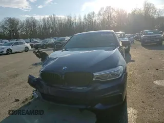 2020 BMW 5 Series M550i xDrive z VIN WBAJS7C06LBN95994, wystawiony jako Copart lot #47009075 z przebiegiem Nie podano mil oraz Szkoda całkowita • Salvage title. Historia ofert i sprzedaży dostępna na DreamBid. Obrazek 11.